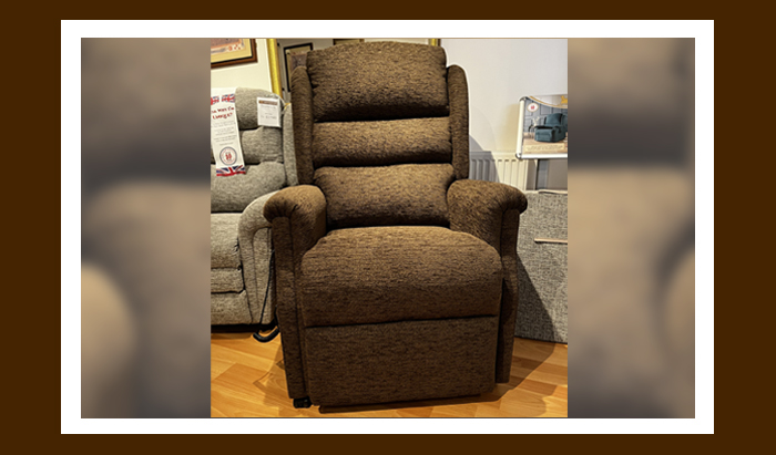 Grande 4 Motor Rise & Recline Chair